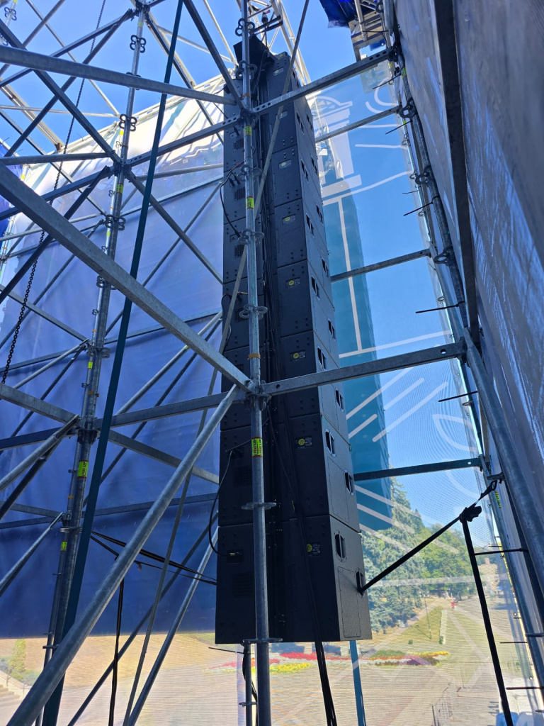 Элемент линейного массива сабвуфер JAB-VSUB